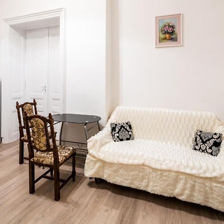 Apartament Of Center Lviv Appartement Buitenkant foto