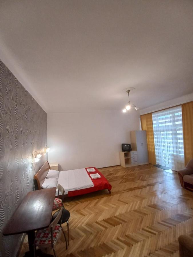 Apartament Of Center Lviv Appartement Buitenkant foto